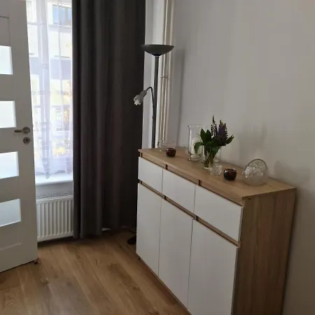 De Luxe Emily * Jelenia Gora