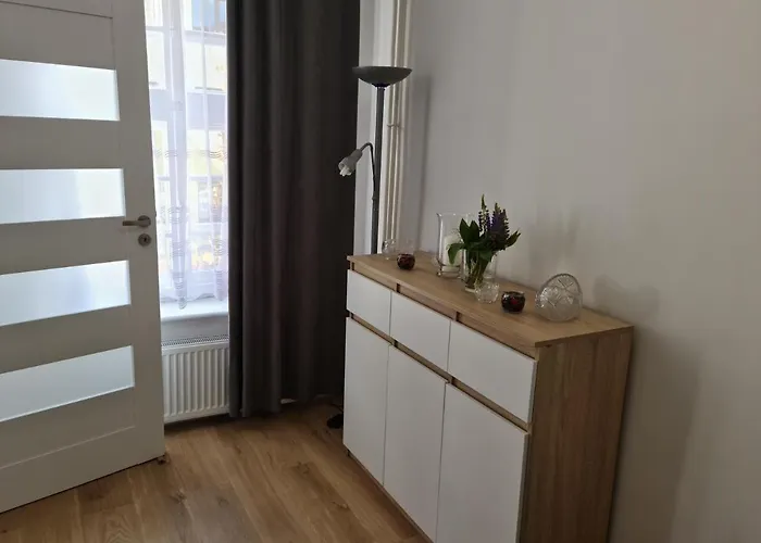 De Luxe Emily * Jelenia Gora